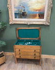 Vintage Canteen Cutlery in Oak Chest (SKU56)