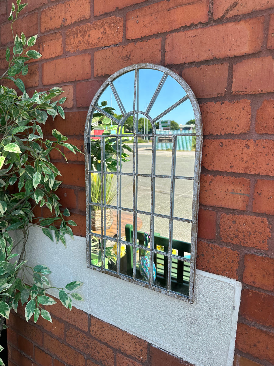 Outdoor Garden Mirror (SKU1109)