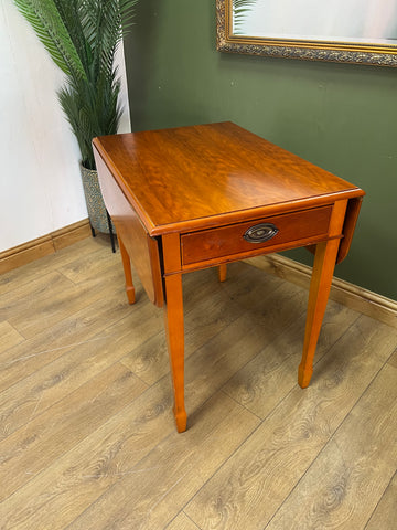 Vintage Pembroke Style Drop Leaf Table (SKU26)