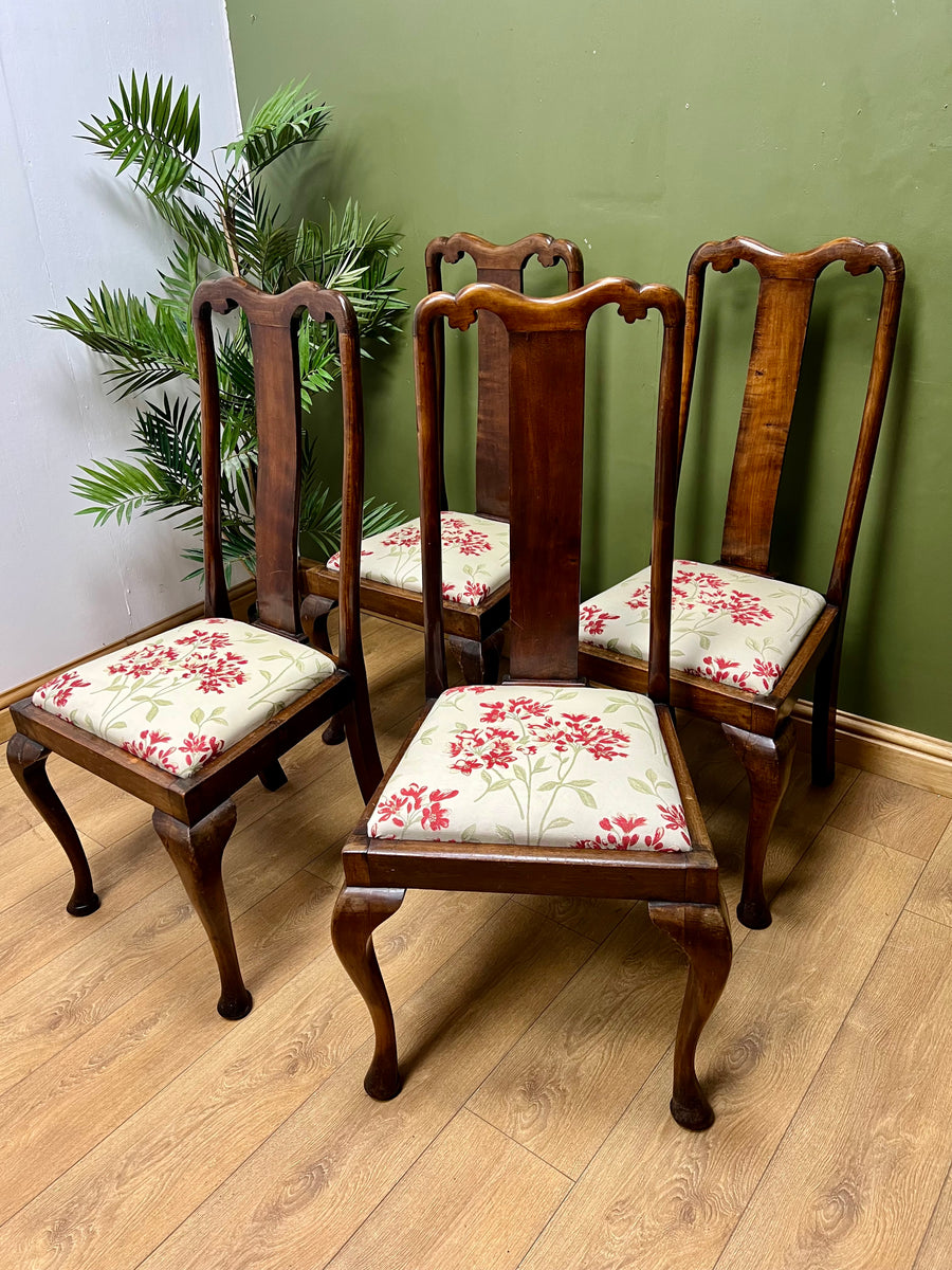 Set of 4 Queen Anne Style Slat Back Dining Chairs (SKU31)