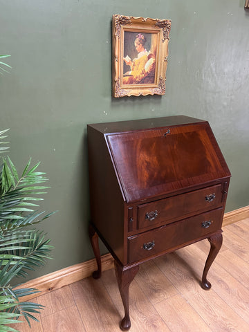 Vintage Mahogany Bureau With Key (SKU132)