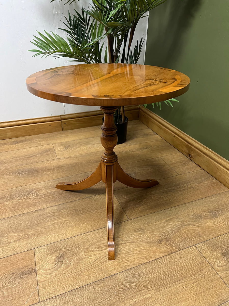 Yew Wood Circular Pedestal Side Table (SKU83)