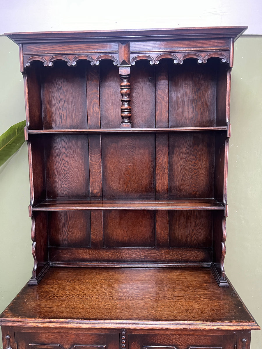 Antique Oak Barley Twist Dresser (SKU029)