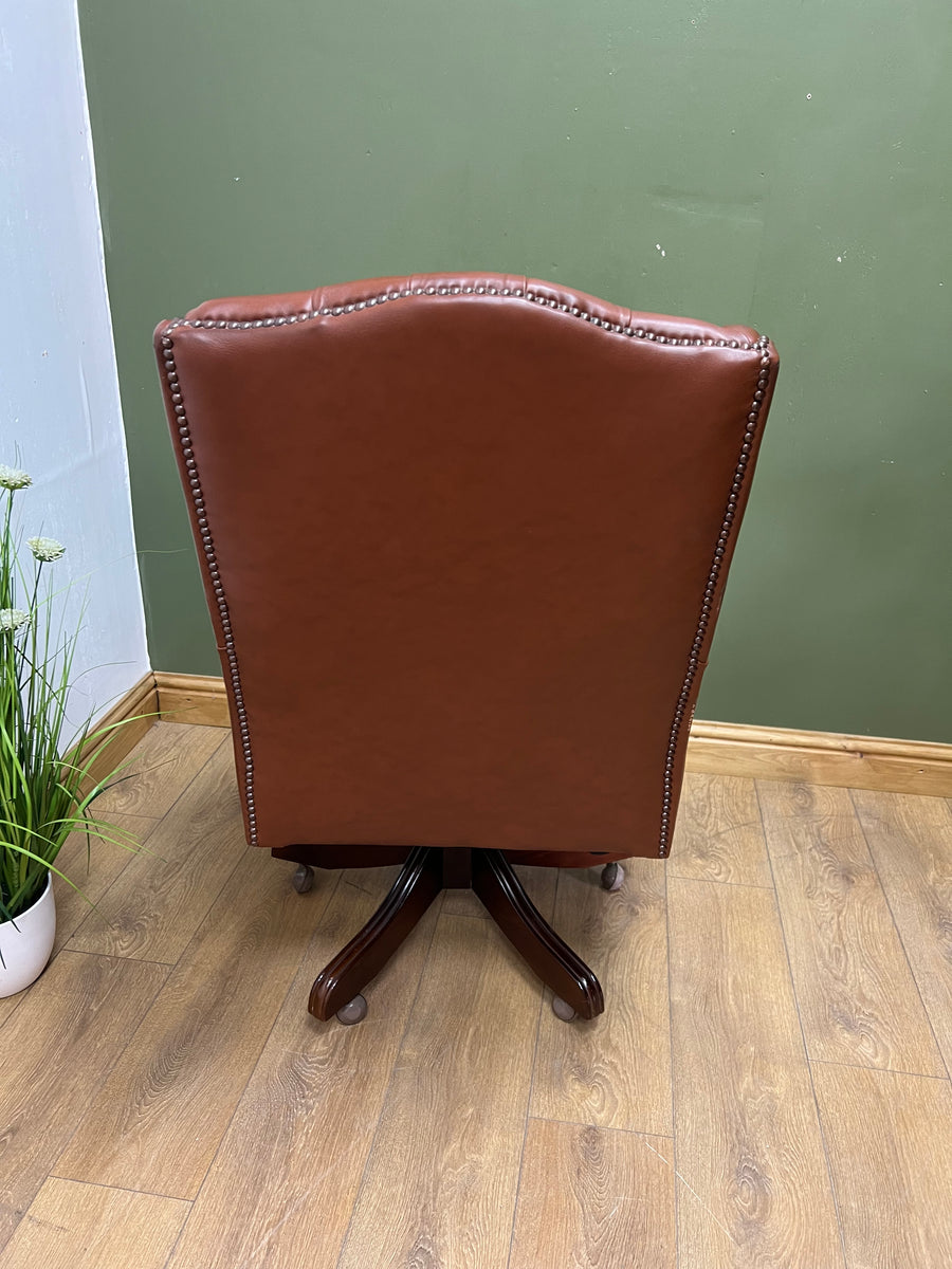 Chesterfield Executive Office Chair (SKU131)