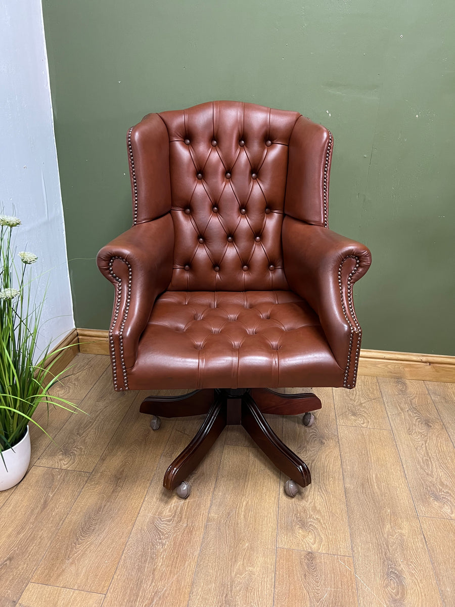 Chesterfield Executive Office Chair (SKU131)