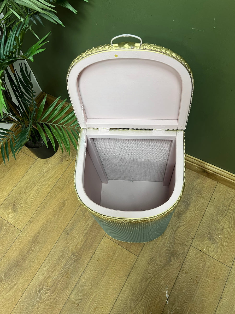 Vintage Lloyd Loom Laundry Basket (SKU222)