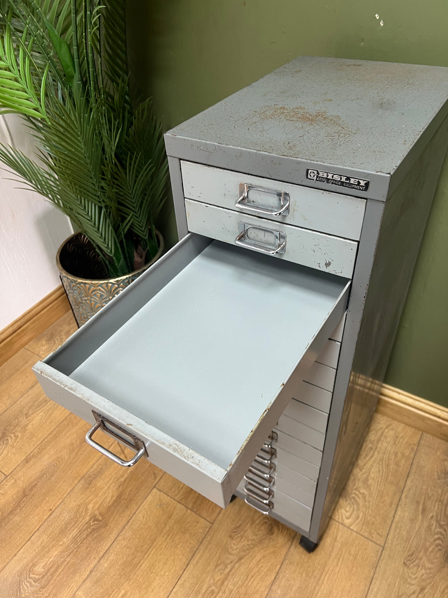 Vintage Bisley 15 Drawer Metal Cabinet (SKU124)