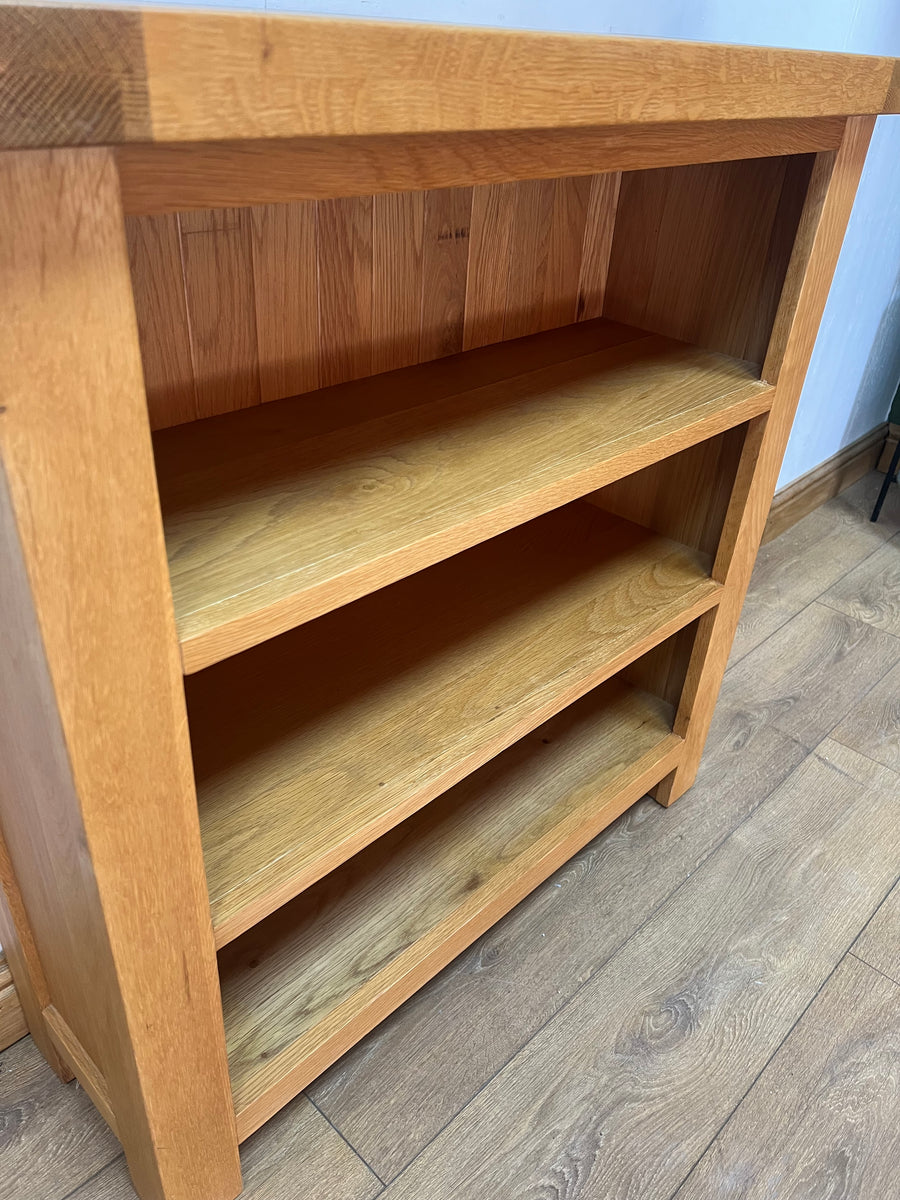 Oak Bookcase (SKU122)