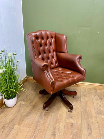 Chesterfield Executive Office Chair (SKU131)