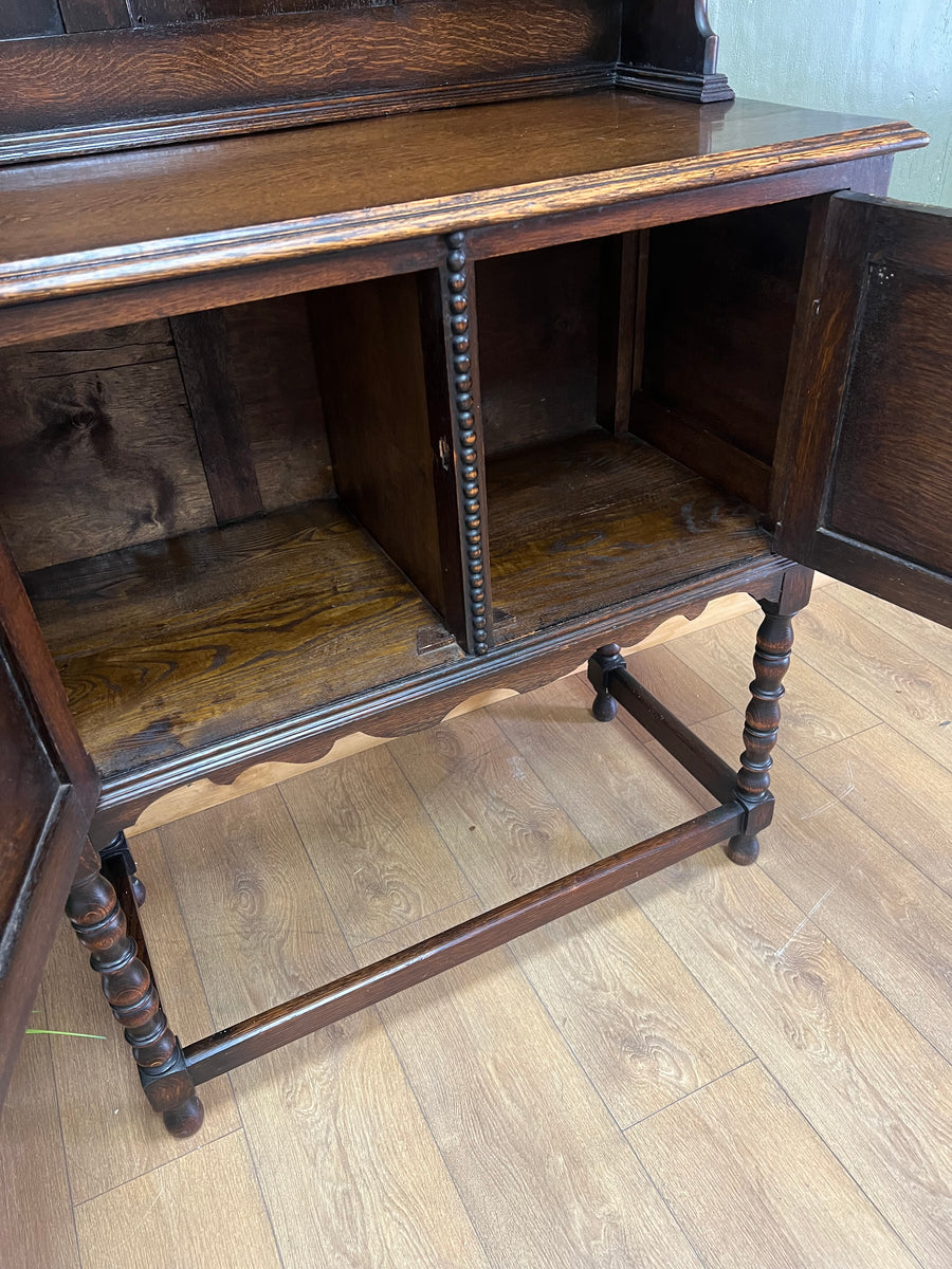 Antique Oak Barley Twist Dresser (SKU029)