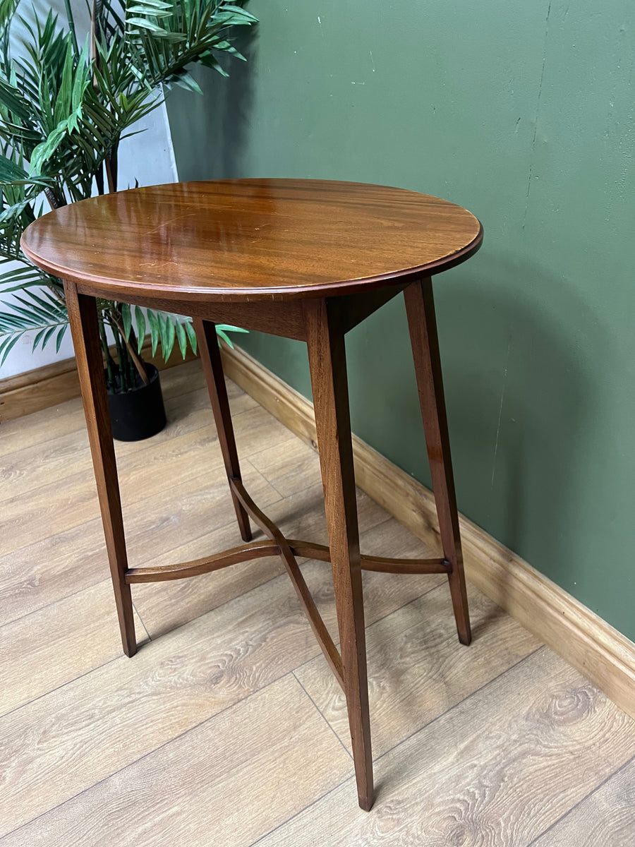 Edwardian Mahogany Oval Side Table (SKU92)