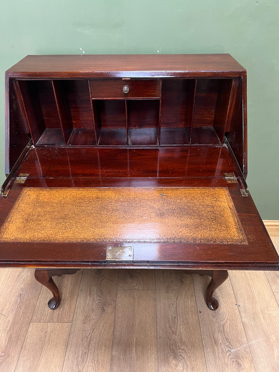 Vintage Mahogany Bureau With Key (SKU143)