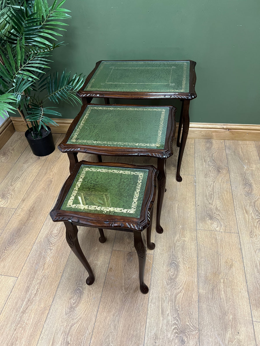 Vintage Mahogany Nest of 3 Tables (SKU98)