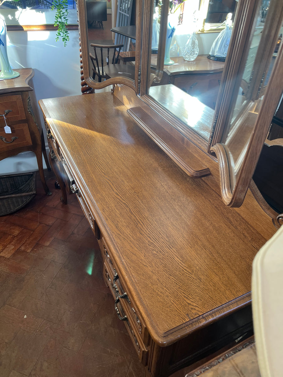 French Style Louis XV Carved Oak Triple Mirror Dressing Table (SKU156)