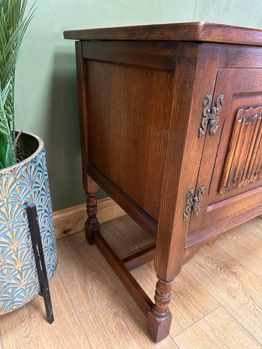 Old Charm Oak Sideboard / Media Cabinet (SKU93)