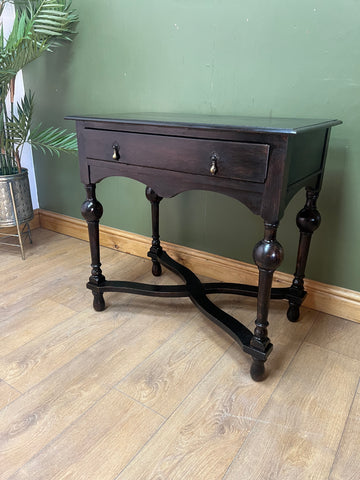 Antique William And Mary Style Oak Side Table (SKU246)