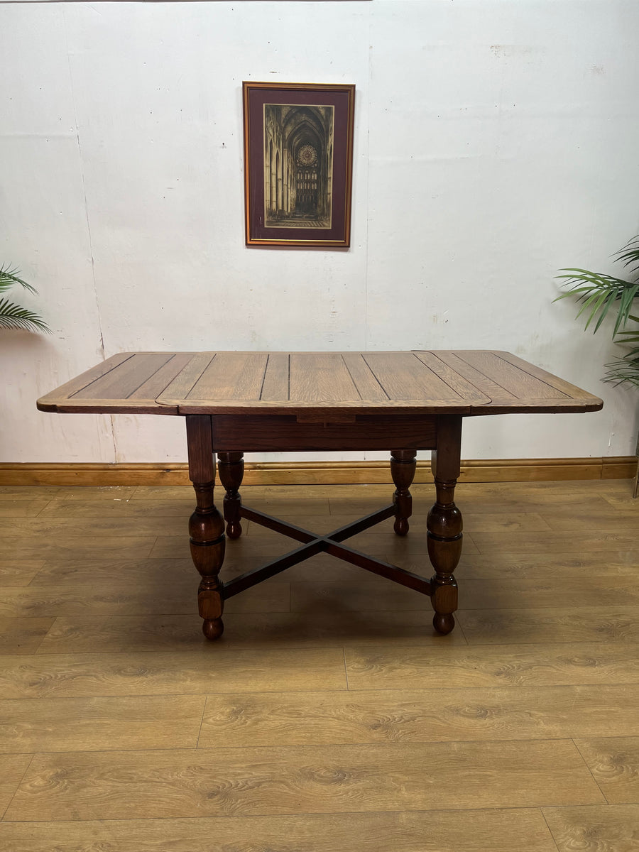 Vintage Oak Draw Leaf Extending Dining Table (SKU31)