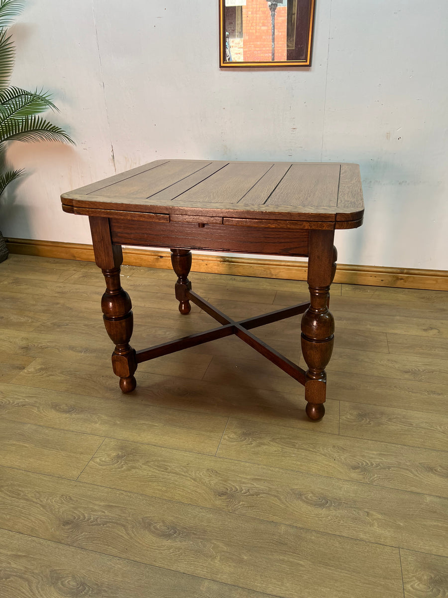 Vintage Oak Draw Leaf Extending Dining Table (SKU31)