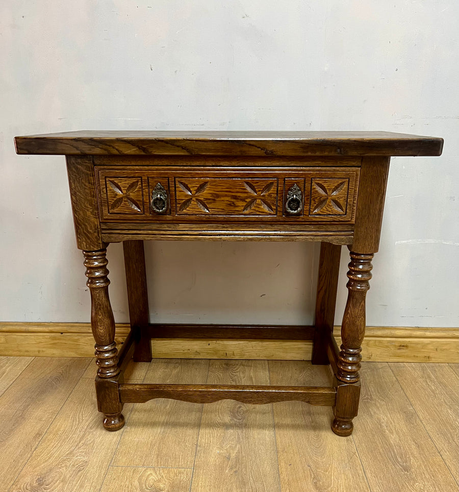 Carved Oak Console Table With 1 Drawer (SKU86)