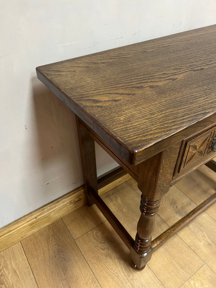 Carved Oak Console Table With 1 Drawer (SKU86)