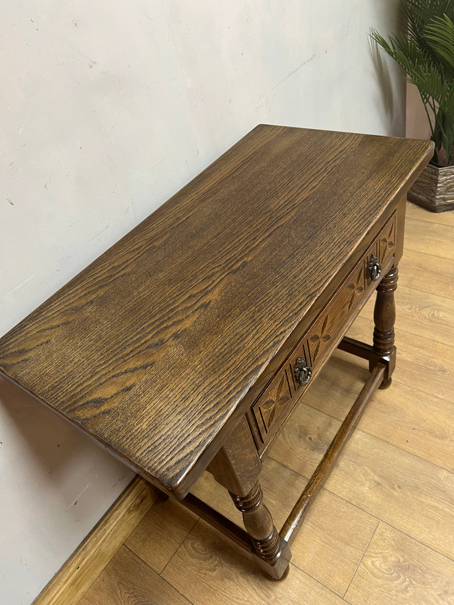 Carved Oak Console Table With 1 Drawer (SKU86)