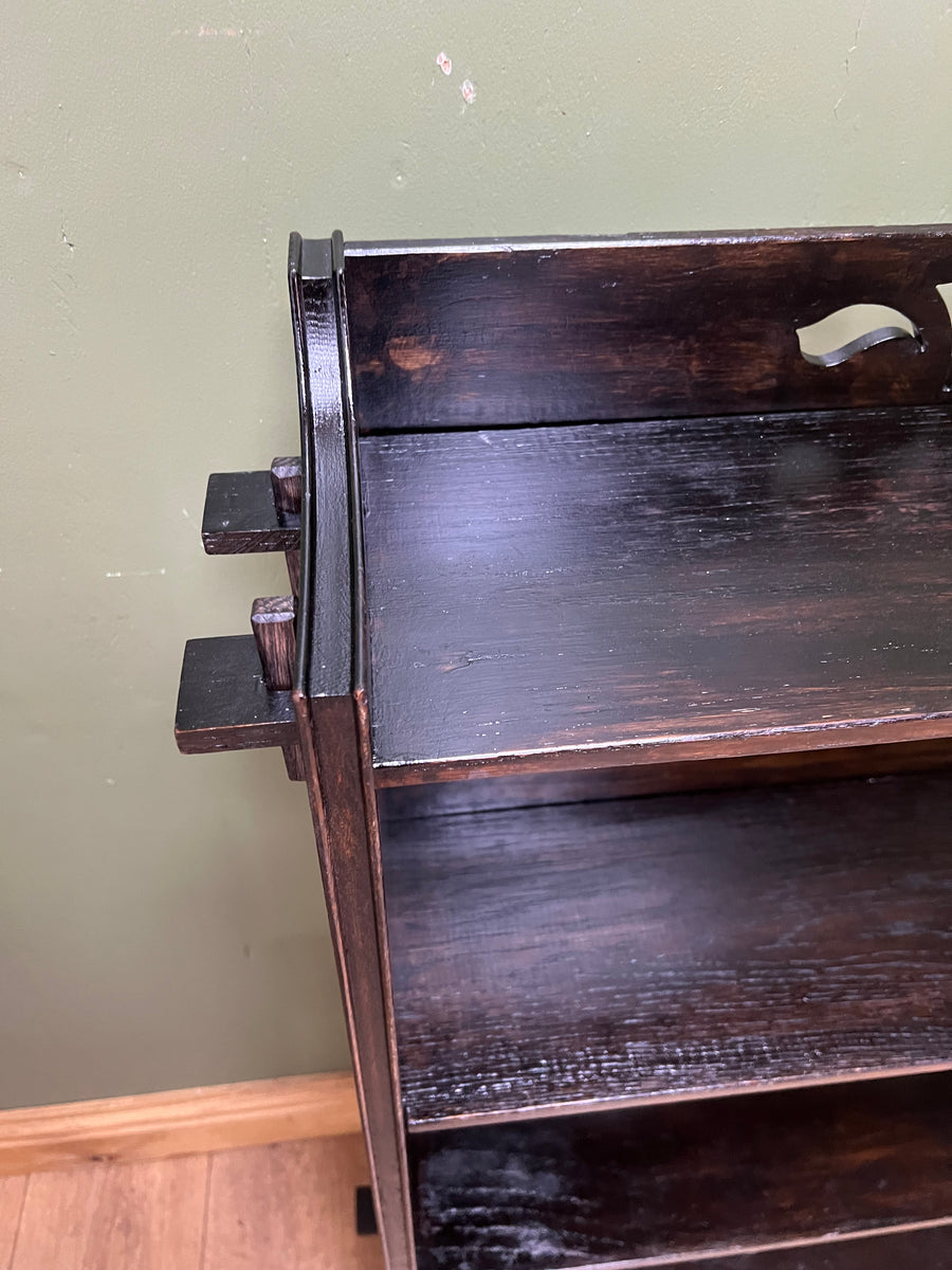 Arts & Crafts Style Oak Open Bookcase Peg Fittings (SKU126)