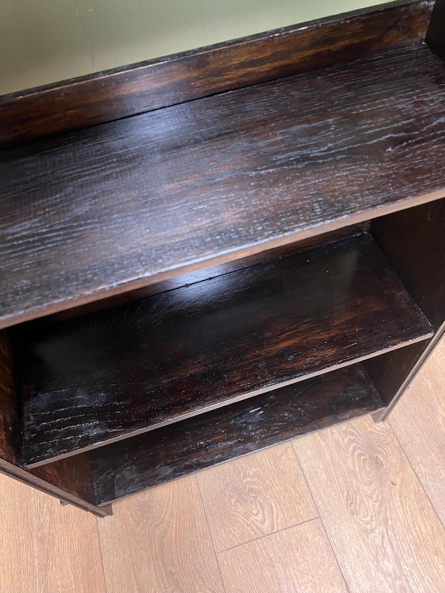 Arts & Crafts Style Oak Open Bookcase Peg Fittings (SKU126)