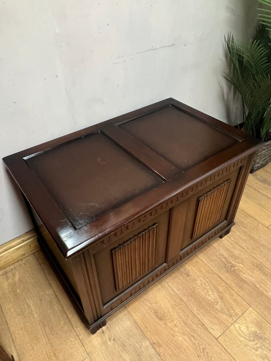 Vintage Linenfold Blanket Chest (SKU164)