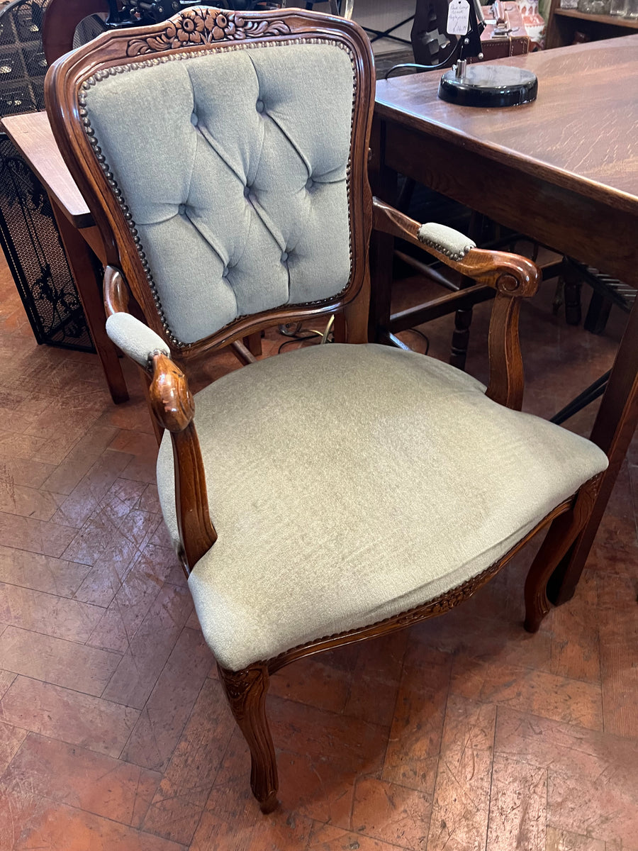 Vintage French Style Arm Chair (SKU226)