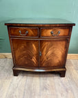 Vintage Bevan Funnell Mahogany Serpentine Front Cocktail Cabinet (SKU69)