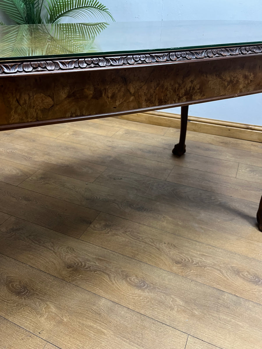 Burr Walnut Carved Dining Table Cabriole Legs on Ball Claw Supports With 6 Chairs(SKU27)