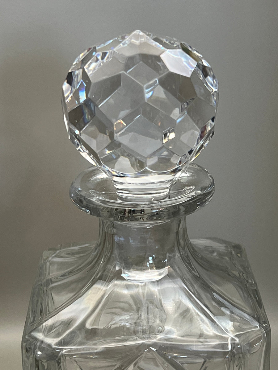 Crystal Decanter (SKU683)